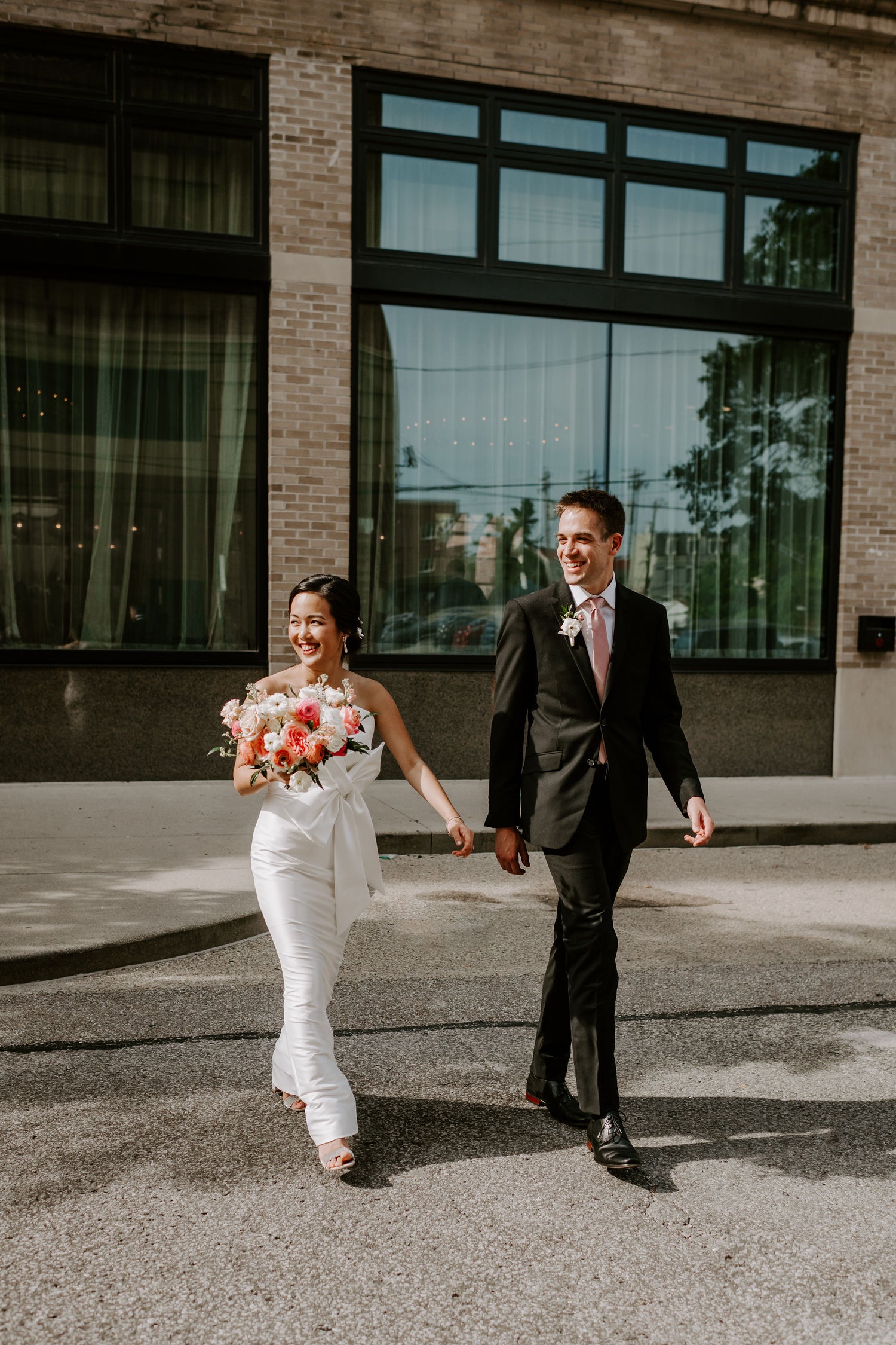 Wedding florist in Cincinnati. Garden style bridal bouquet.